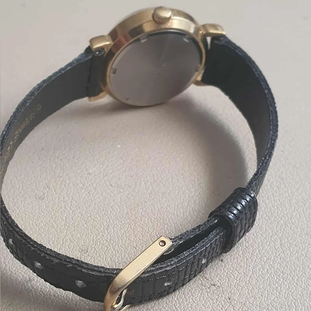 Vtg Deborah Hospital Foundation  Goldtone Leather Women's Watch